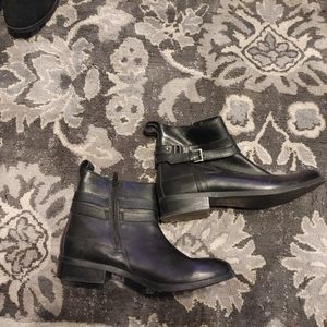 Clark side zipper booties